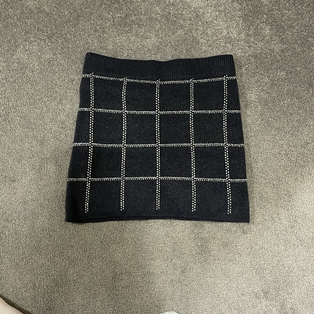 A new day knit mini skirt in navy XL